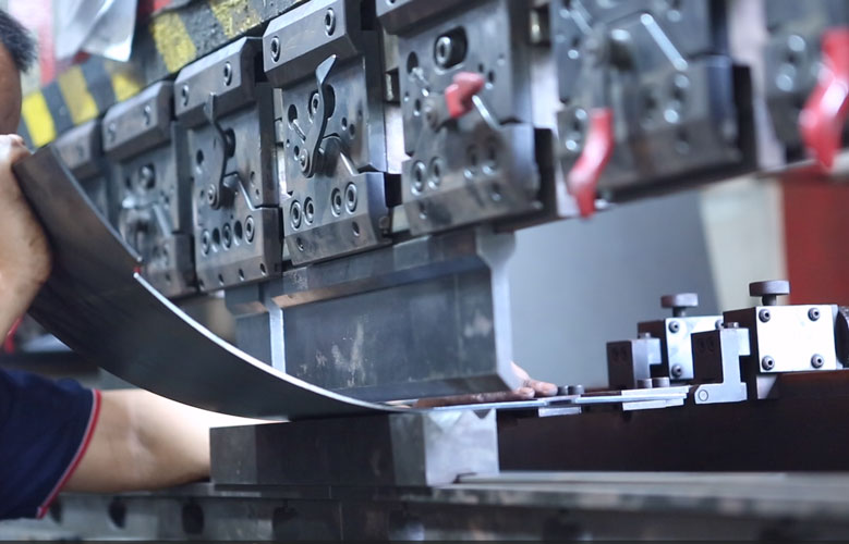 Fireplace production inside the Dayan Dongguan factory